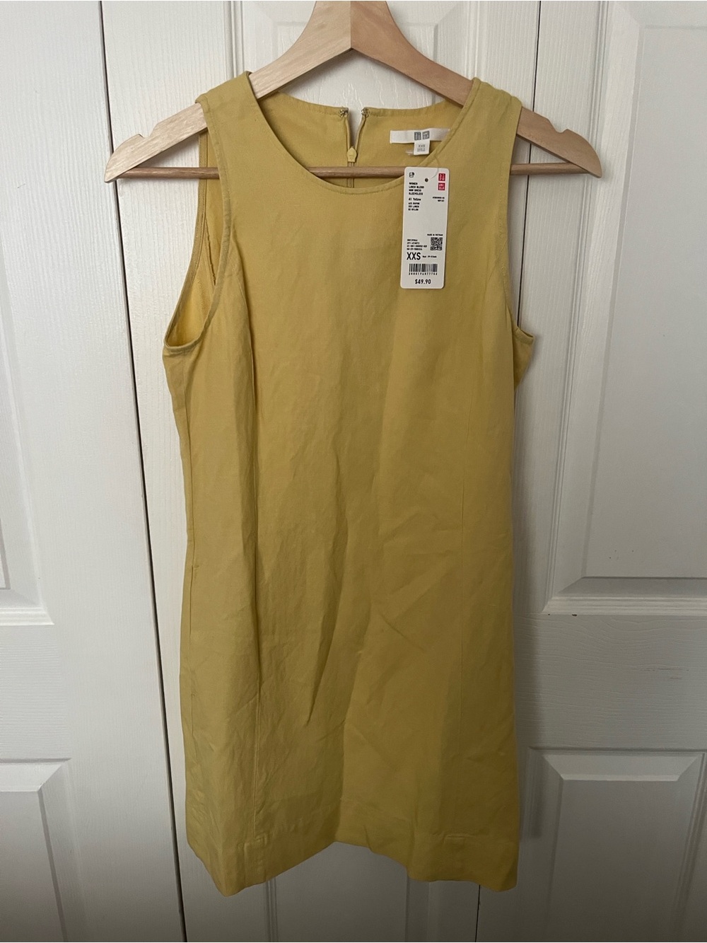 Uniqlo Sleeveless Mustard Shift Dress